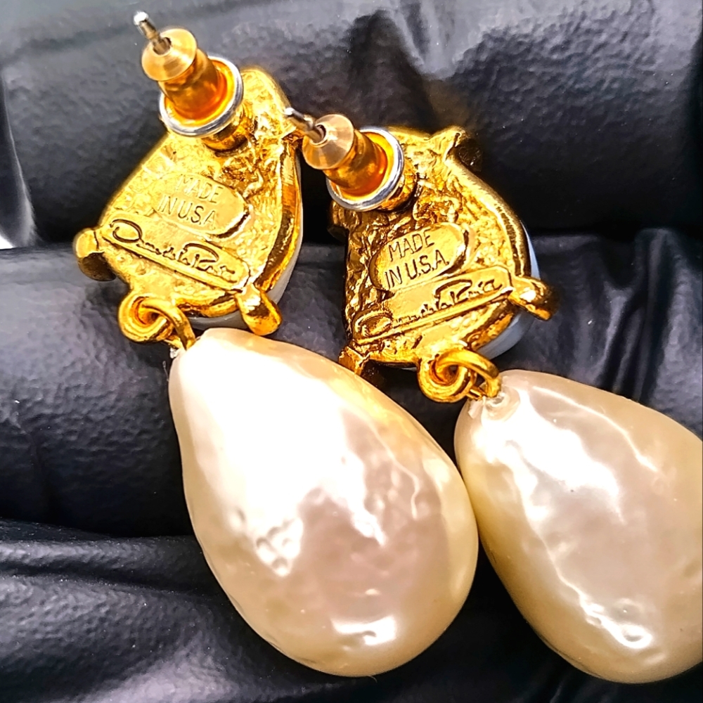 18K Oscar De La Renta Slate Candy Drop Swarovski Glass Crystal Earrings - Picture 7 of 9